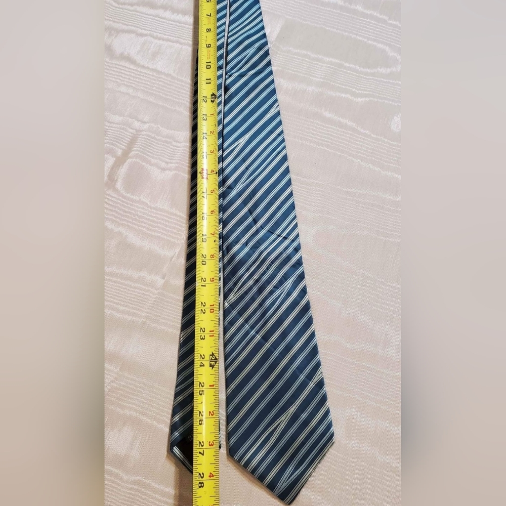 Banana Republic Midnight Green Stripe Silk Tie Made in Italy RN 54023 CA 17897 - Picture 6 of 7